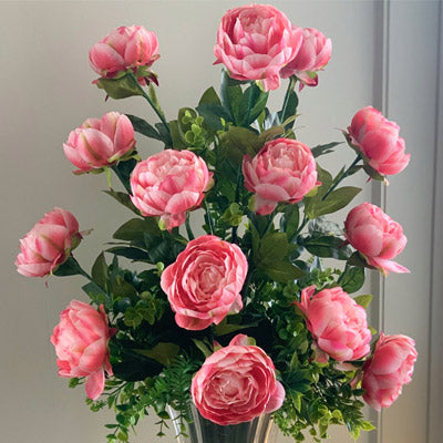 Bunch of artificial pink flowers from decorflowers.co.nz