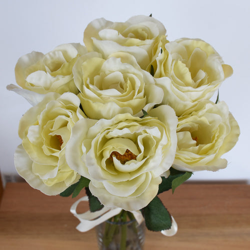 Rose Flower Bouquet - 7 heads full bud - Cream White