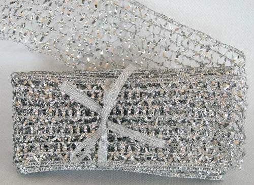 Christmas decorating and wrapping ribbon from ChristmasTreasures.co.nz